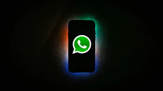 Modo oscuro de WhatsApp Modo oscuro de WhatsApp