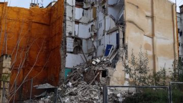 El edificio que se ha derrumbado en Alcoy, Alicante, debido a los efectos del temporal