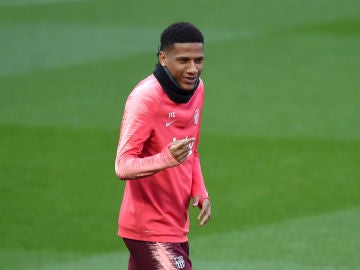 Tobido desvela que en los entrenamientos tenían que tener cuidado con Messi Tobido desvela que en los entrenamientos tenían que tener cuidado con Messi