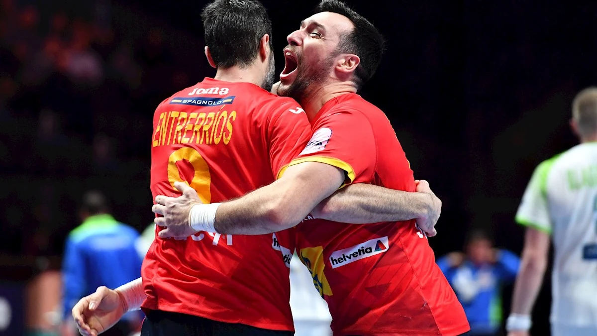 La selección española de balonmano derrotó este viernes por 34-32 a la de Eslovenia 