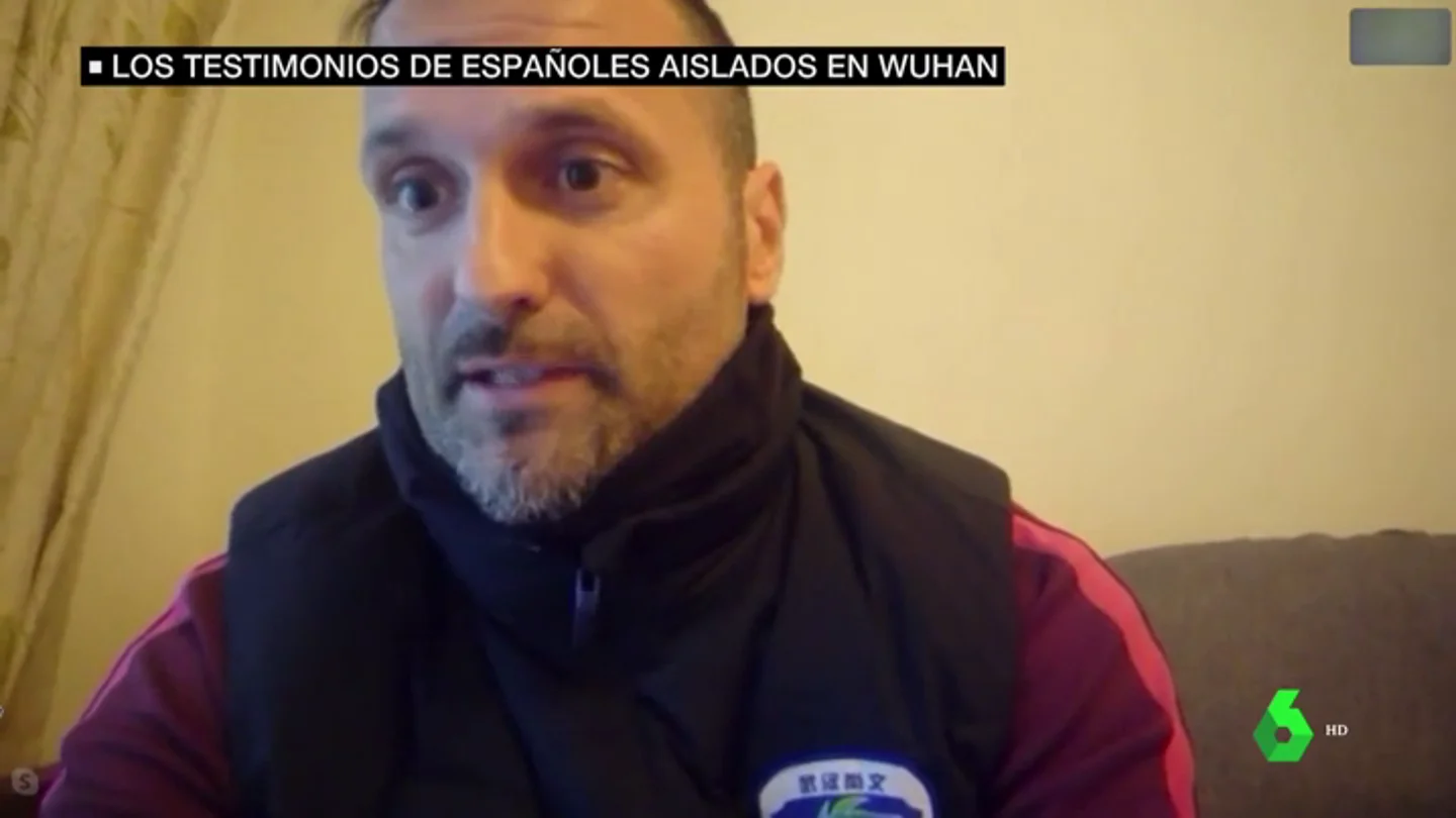 Así están viviendo el brote de coronavirus los españoles residentes en Wuhan, China: "Estamos recluidos" Así están viviendo el brote de coronavirus los españoles residentes en Wuhan, China: "Estamos recluidos"
