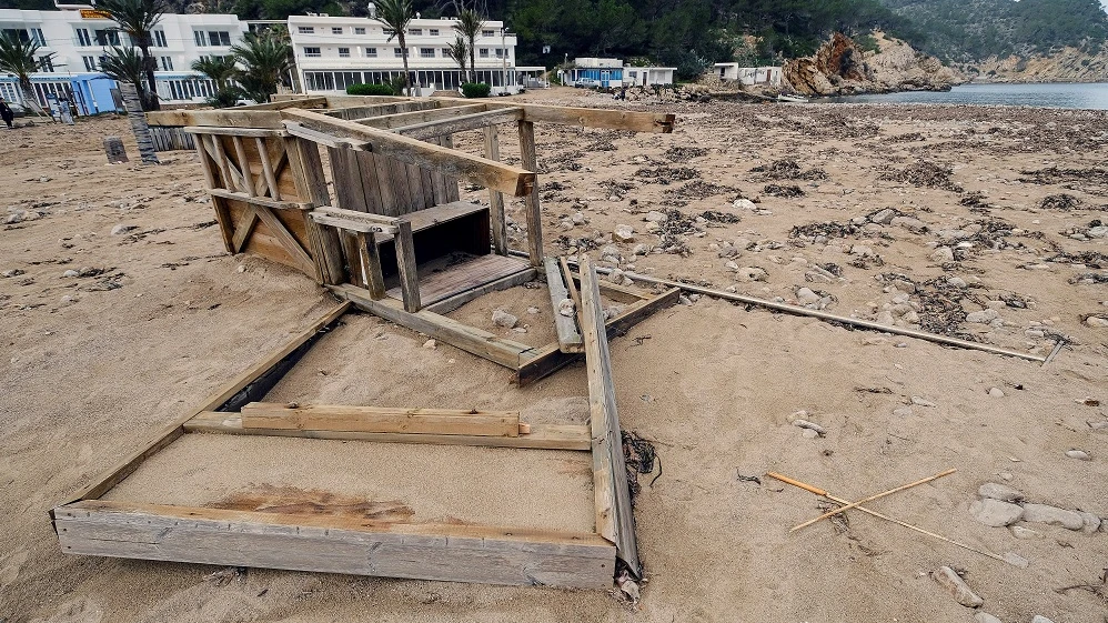 Vista general de una zona afectadas por el temporal en Ibiza, en Port de Sant Miquel