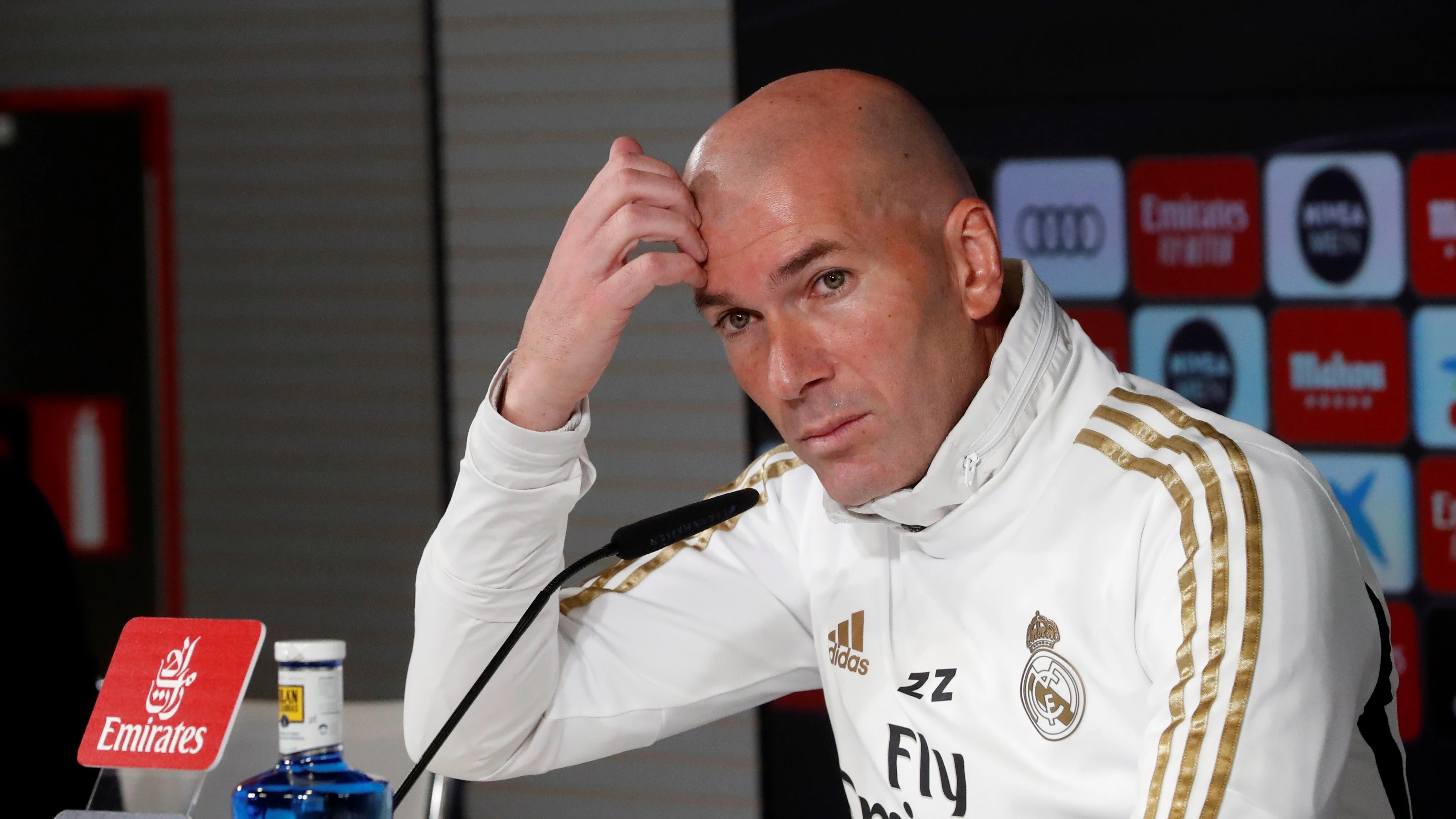 Zidane comparece ante los medios de comunicación