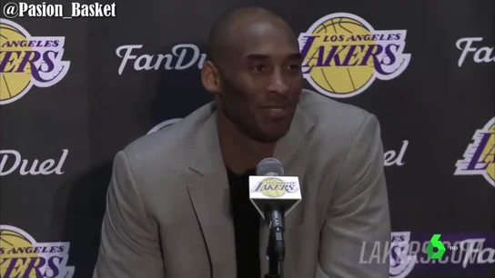 El día que Kobe Bryant hizo una rueda de prensa en español para alabar a Pau Gasol: "Es mi hermano y siempre lo será" El día que Kobe Bryant hizo una rueda de prensa en español para alabar a Pau Gasol: "Es mi hermano y siempre lo será"