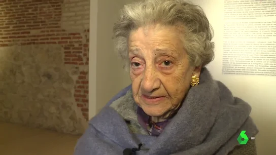Anette y el relato de la 'prisionera 4065' en Auschwitz: "Una polaca me dijo '¿estás viendo el humo? Ahí está tu mamá'" Anette y el relato de la 'prisionera 4065' en Auschwitz: "Una polaca me dijo '¿estás viendo el humo? Ahí está tu mamá'"