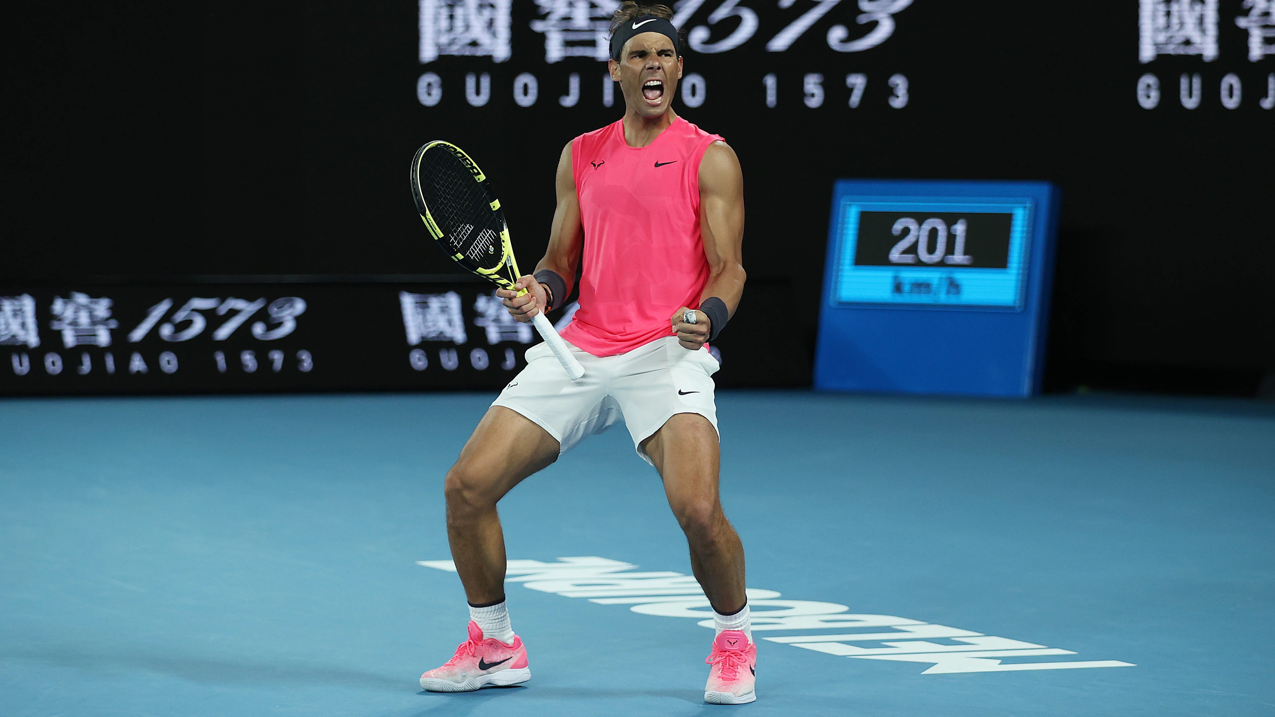 Rafa Nadal celebra un punto contra Kyrgios