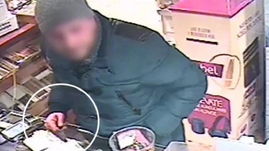 Imagen del hombre enviado a prisión por cometer siete robos con navaja en Barcelona Imagen del hombre enviado a prisión por cometer siete robos con navaja en Barcelona