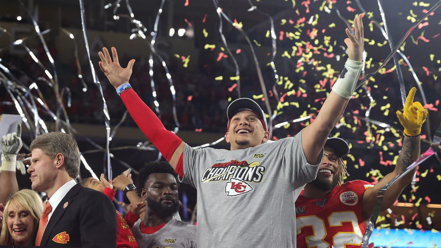 Mahomes celebra el triunfo en la Super Bowl 2020 Mahomes celebra el triunfo en la Super Bowl 2020