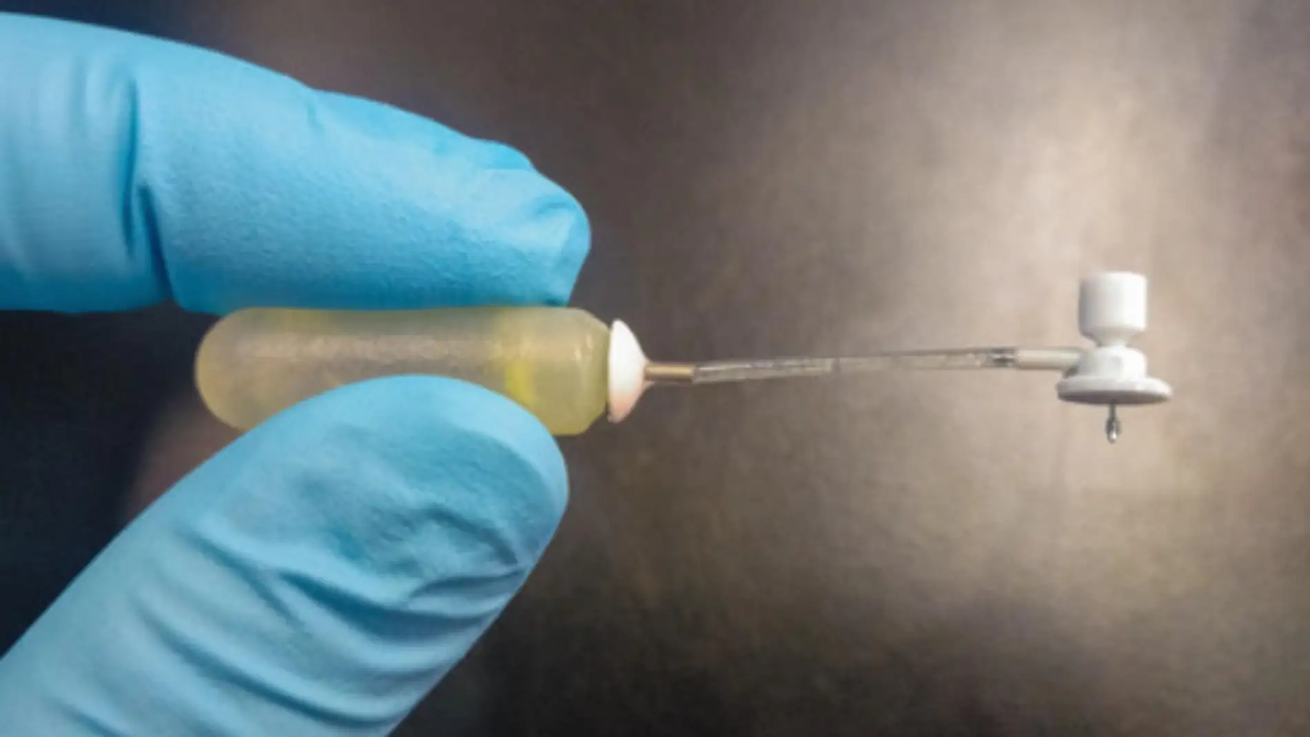 Minibomba osmótica usada en el tratamiento de la enfermedad