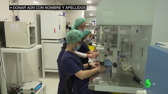 Fotos de personas en un laboratorio Fotos de personas en un laboratorio