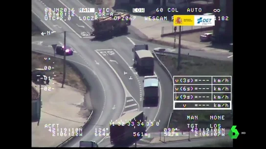 Imágenes de la infracción de un camión captada por la DGT Imágenes de la infracción de un camión captada por la DGT