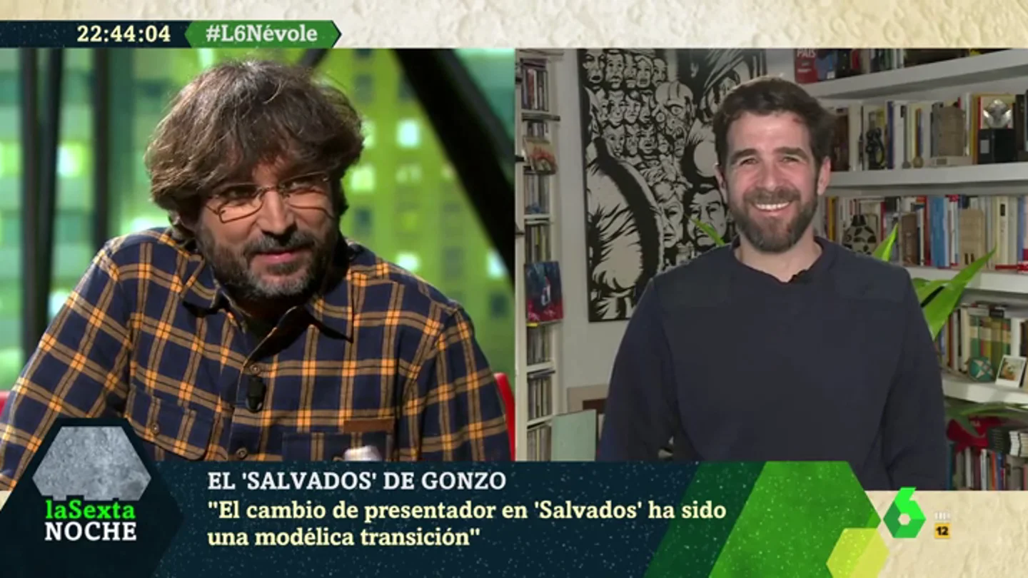Évole se deshace en halagos hacia Gonzo por Salvados: "Lo maneja a las mil maravillas, lo bordó con el programa en Bolivia" Évole se deshace en halagos hacia Gonzo por Salvados: "Lo maneja a las mil maravillas, lo bordó con el programa en Bolivia"