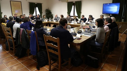 Imagen de la reunión de Sánchez con sus ministros en la finca toledana de Quintos de Mora Imagen de la reunión de Sánchez con sus ministros en la finca toledana de Quintos de Mora