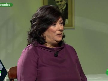 Almudena Grandes: "Rodríguez Carballeira creyó nacer para reformar la sociedad, Hildegart fue su instrumento" Almudena Grandes: "Rodríguez Carballeira creyó nacer para reformar la sociedad, Hildegart fue su instrumento"