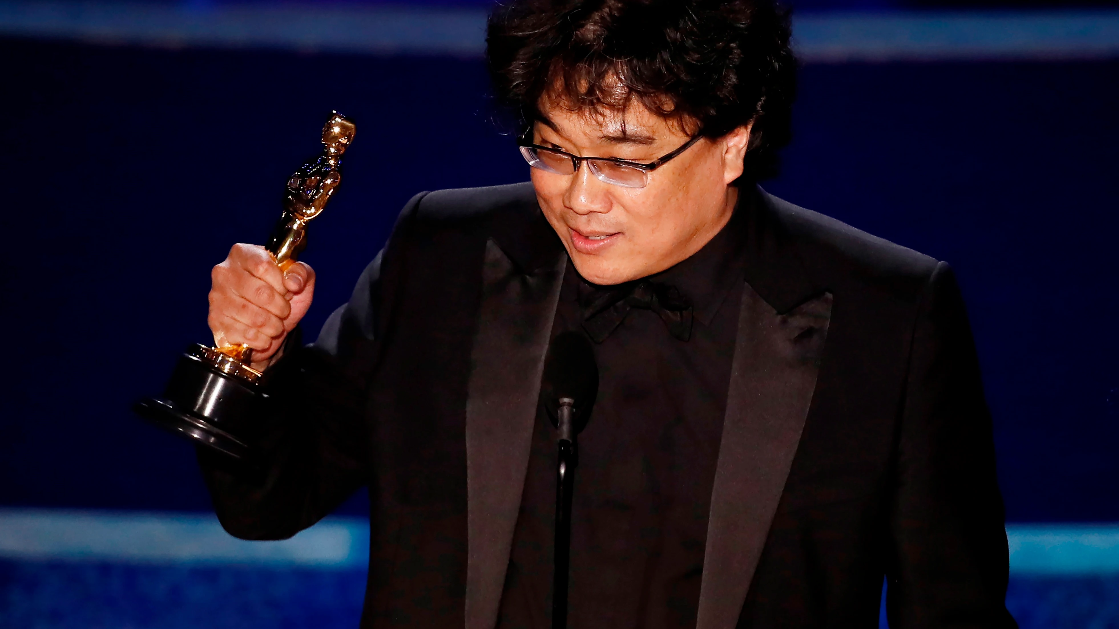 El director Bong Joon-ho se hace con los cuatro Oscar más importantes