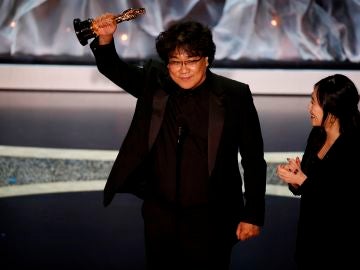 El cineasta coreano Bong Joon-ho en los Oscar 2020 El cineasta coreano Bong Joon-ho en los Oscar 2020