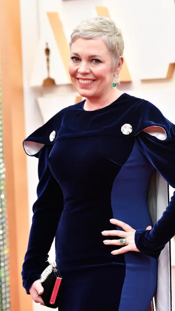 Olivia Colman en la alfombra roja de los Oscar 2020