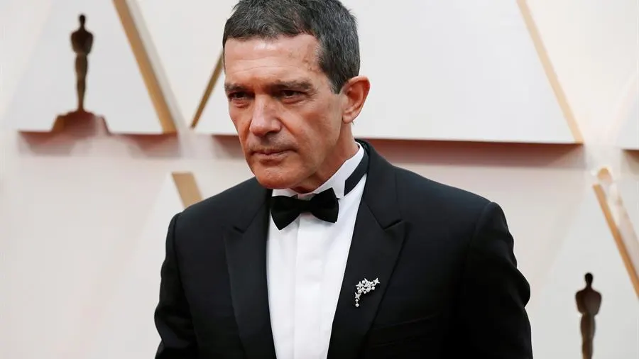 Antonio Banderas llega a la alfombra roja de los Oscar