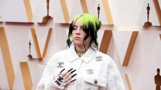 Billie Eilish en la alfombra roja de los Oscar 2020 Billie Eilish en la alfombra roja de los Oscar 2020