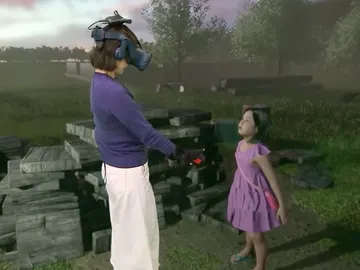 Madre e hija se reencuentran gracias a la RV. Madre e hija se reencuentran gracias a la RV.