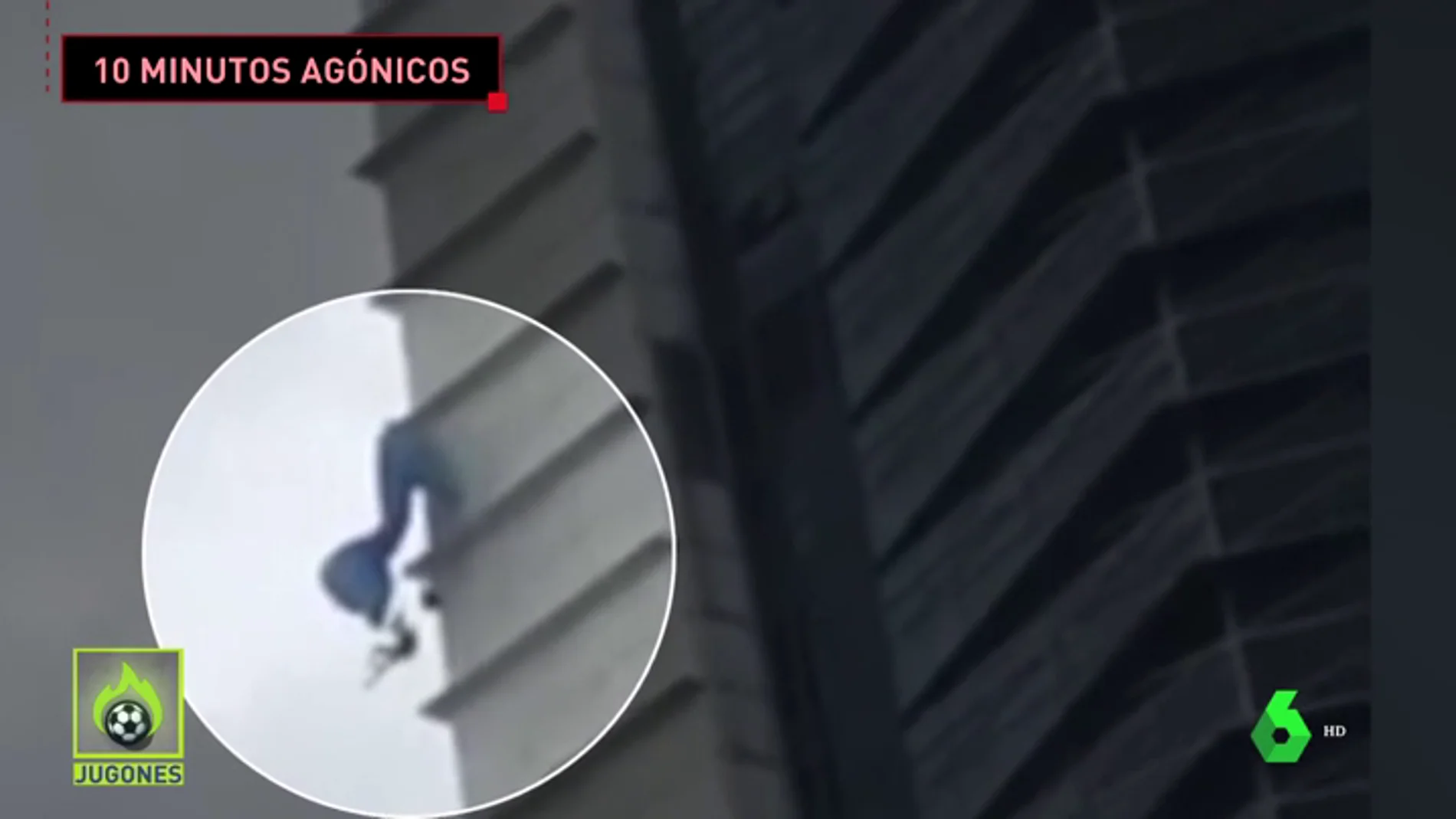 Un saltador base se queda enganchado tras saltar desde lo alto de un edificio de 40 pisos