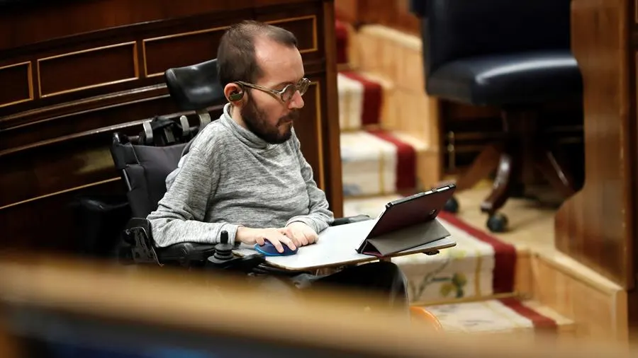 El diputado de Unidas Podemos Pablo Echenique en el Congreso