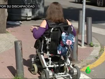 Insultos y falta de empatía: la realidad a la que se enfrentan las personas con discapacidad en los transportes Insultos y falta de empatía: la realidad a la que se enfrentan las personas con discapacidad en los transportes