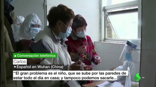 Carlos, uno de los cinco espa&ntilde;oles que no han podido salir de Wuhan