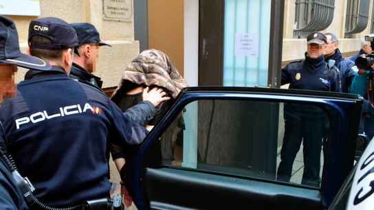 La pareja detenida por arrojar a su hija recién nacida al río Carrión La pareja detenida por arrojar a su hija recién nacida al río Carrión