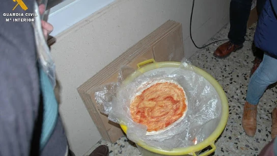 Imagen de las pizzas incautadas por la Guardia Civil. Imagen de las pizzas incautadas por la Guardia Civil.