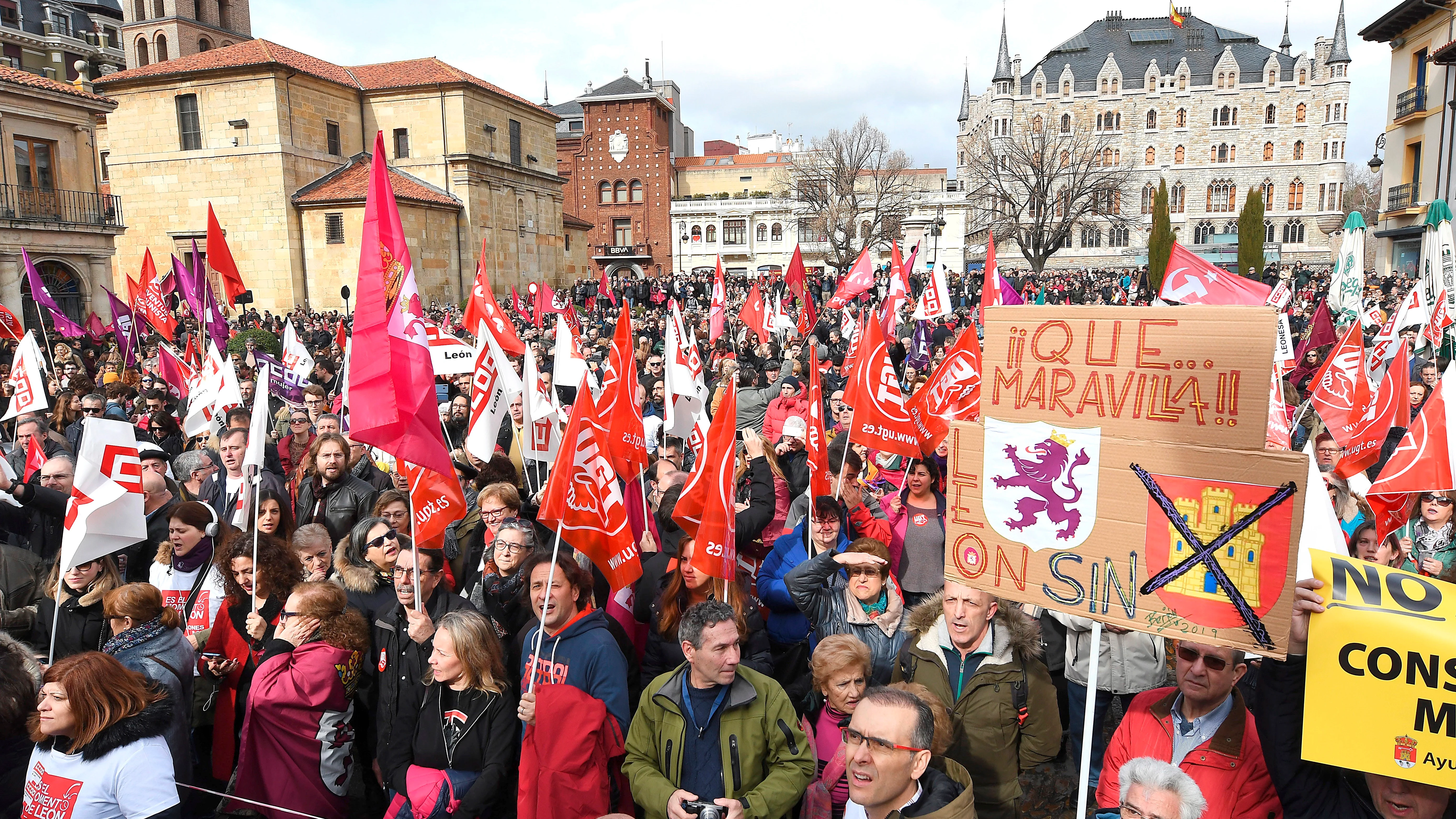 Manifestación en León por el futuro de la provincia