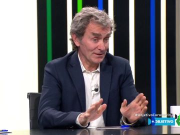 Fernando Simón, sobre el coronavirus: "Sorprende el exceso de preocupación, la gente no se agobia con la gripe porque estamos acostumbrados" Fernando Simón, sobre el coronavirus: "Sorprende el exceso de preocupación, la gente no se agobia con la gripe porque estamos acostumbrados"