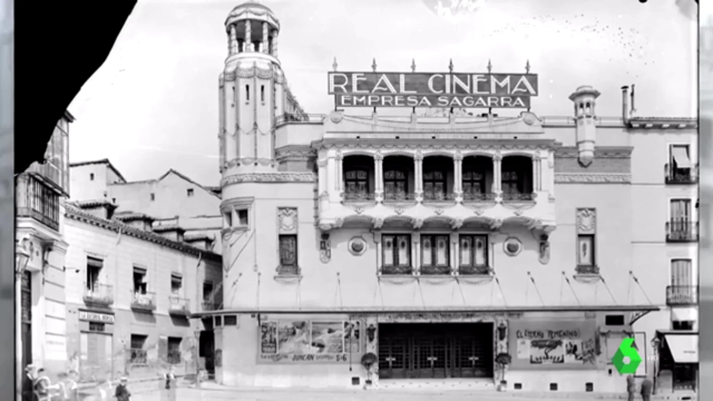 REAL CINEMA REAL CINEMA