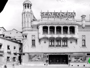 REAL CINEMA REAL CINEMA