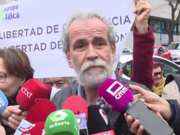 Willy Toledo, a juicio por insultar a Dios y a la virgen María en redes sociales Willy Toledo, a juicio por insultar a Dios y a la virgen María en redes sociales