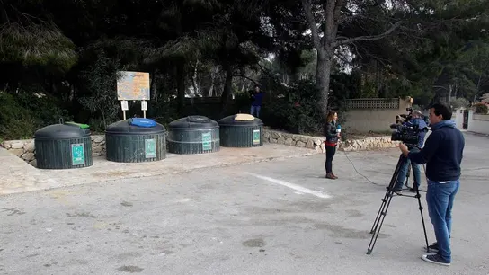 Zona de contenedores soterrados dónde ha sido encontrado el cadáver de una mujer Zona de contenedores soterrados dónde ha sido encontrado el cadáver de una mujer