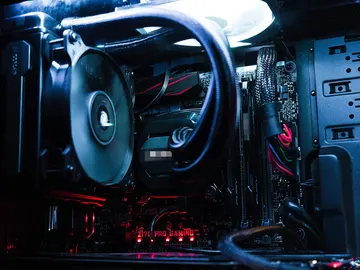 Componentes de un ordenador Componentes de un ordenador