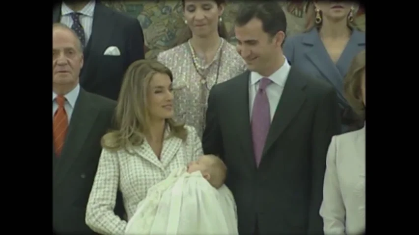 El nacimiento de la infanta Leonor abrió el debate sobre la prevalencia del hombre en la sucesión a la corona