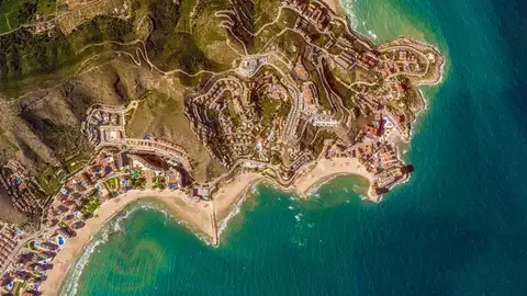El faro de Cullera (Valencia) data de 1858. Google Earth lo ha fotografiado desde el espacio. Valencia