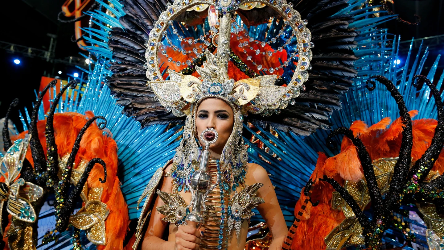 Amanda Perdomo, Reina del Carnaval de Santa Cruz de Tenerife en ediciones anteriores Gala de Elección de la Reina del Carnaval 2020
