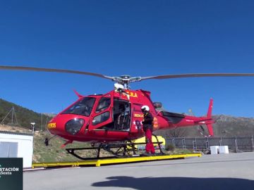 Así trabaja el Grupo Especial de Rescate en Altura en la sierra madrileña Así trabaja el Grupo Especial de Rescate en Altura en la sierra madrileña