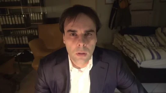 El inquietante vídeo del asesino de Alemania: "EEUU tortura y asesina niños en bases ocultas" El inquietante vídeo del asesino de Alemania: "EEUU tortura y asesina niños en bases ocultas"