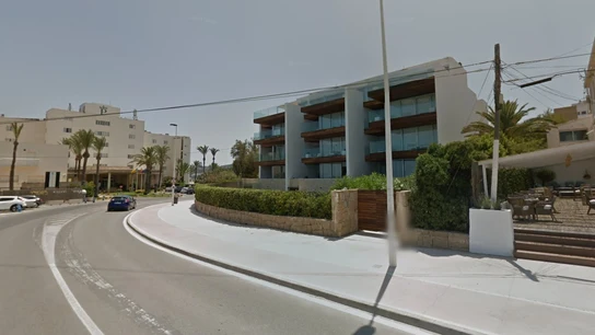 Acera de Xàbia donde se producen los calambres Acera de Xàbia donde se producen los calambres
