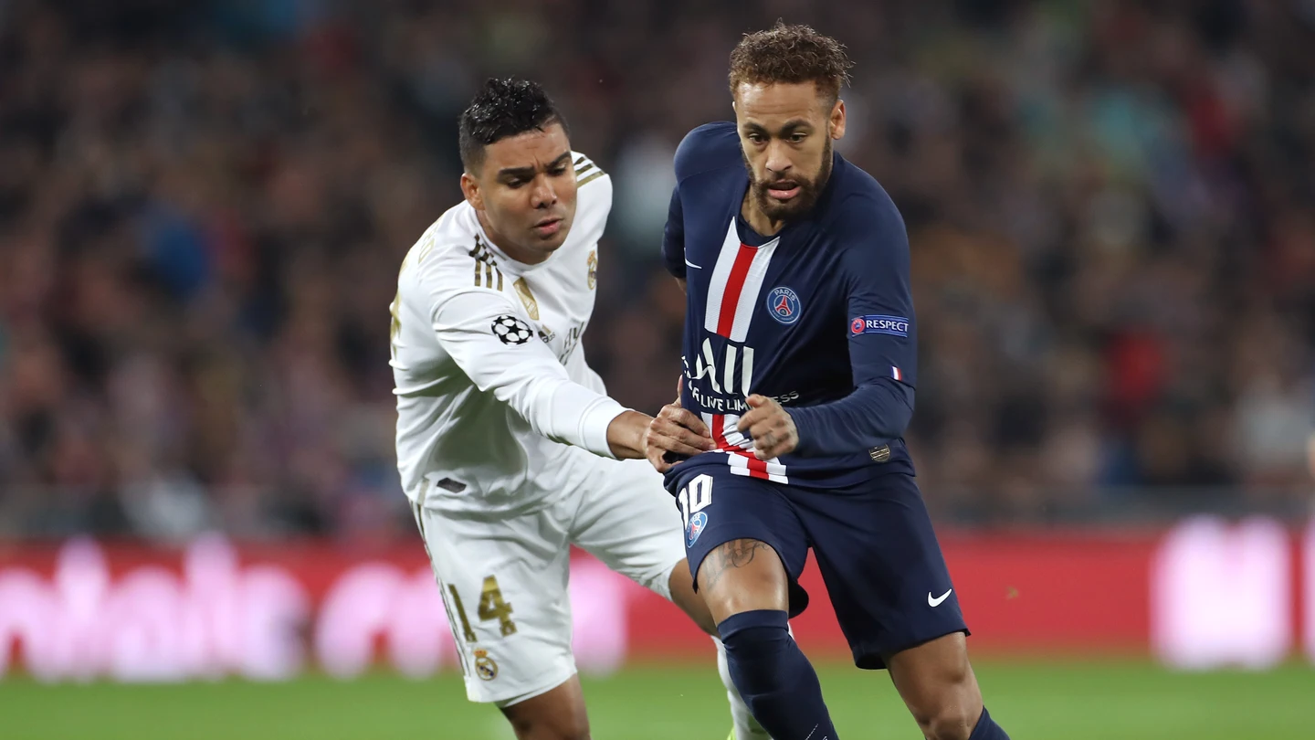 Casemiro y Neymar. Casemiro y Neymar.