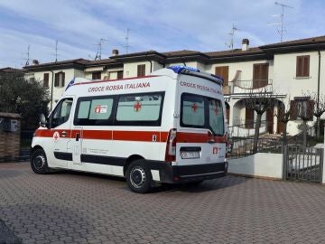 Imagen de una ambulancia en Italia Imagen de una ambulancia en Italia