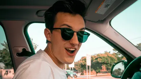 Conductores Jóvenes Conductores Jóvenes