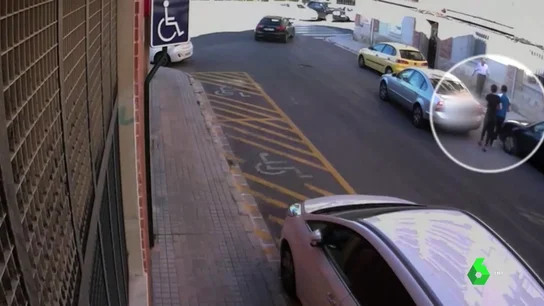 La Policía desarticula una red que utilizaba el método del 'hurto amoroso' para robar a personas de avanzada edad La Policía desarticula una red que utilizaba el método del 'hurto amoroso' para robar a personas de avanzada edad