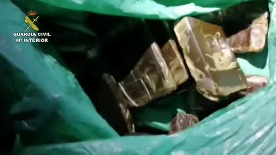 Desarticulado un clan que traficaba con droga y tabaco de contrabando en Cádiz Desarticulado un clan que traficaba con droga y tabaco de contrabando en Cádiz