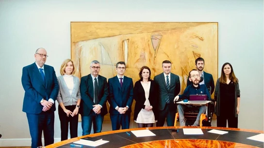 Comisión de seguimiento del pacto PSOE-UP Comisión de seguimiento del pacto PSOE-UP