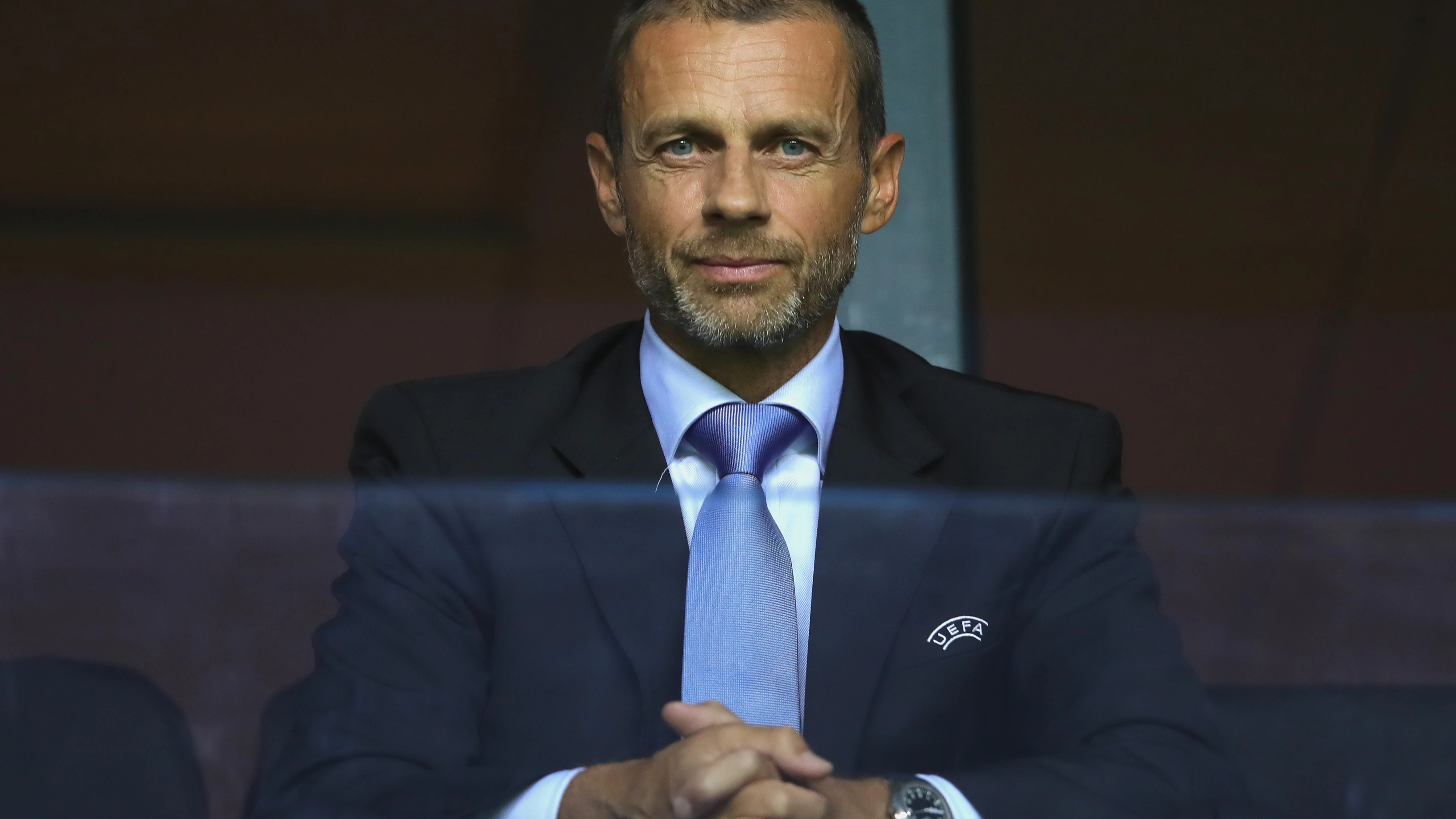 Aleksander Ceferin viendo un partido de la UEFA Super Cup